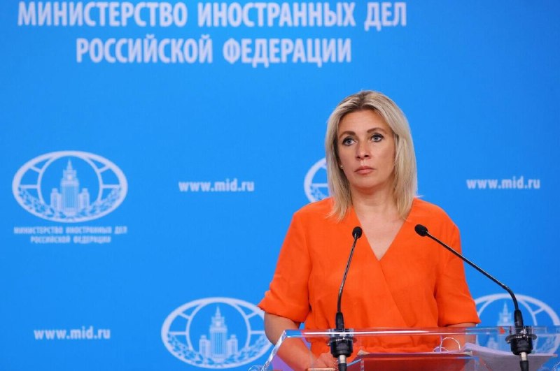 Россия намерена судиться с Прибалтикой из-за ущемления прав русскоязычных