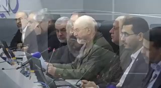 Спикер иранского парламента назвал планы США по принуждению Ирана к капитуляции «глупой мечтой»