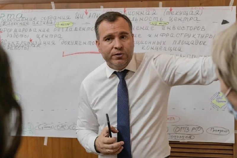 В Волгограде чиновника обвиняют в фиктивной работе на госслужбе