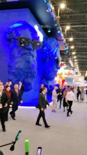 Встреча глав ВТБ и RWB на форуме в Петербурге