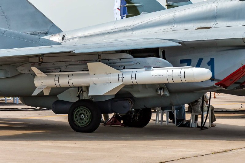 Украинские источники заявляют о поставках Россией ракетного вооружения для истребителей Су-35 в Иран