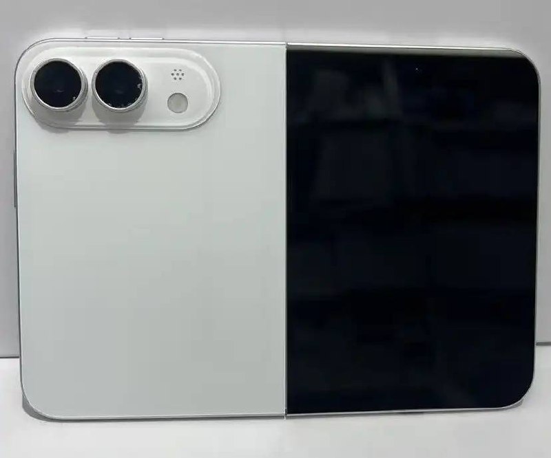 Раскрыт дизайн складного iPhone Ultra: Face ID заменят сканером в кнопке