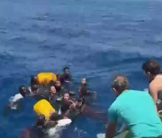 11 мигрантов погибли у берегов Мальты после крушения лодки