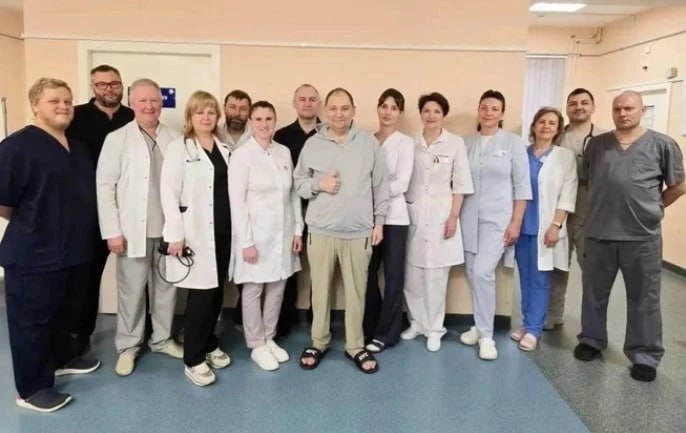 Врачи из ХМАО впервые в России провели одновременную пересадку печени и операцию на сердце