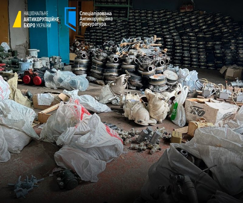 НАБУ раскрыла схему воровства запчастей для бронетехники на 350 млн гривен