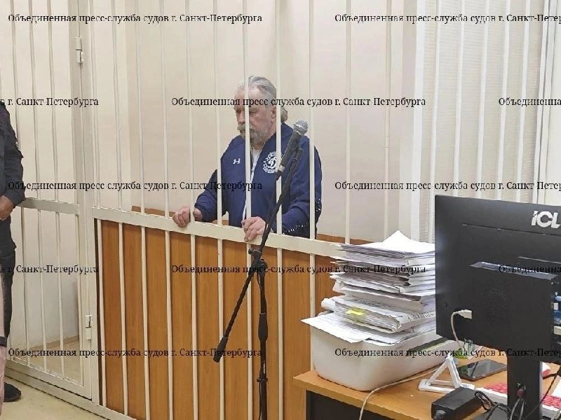 Учредителя компании, в ангаре которой произошел смертельный пожар, отправили под домашний арест