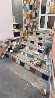 В Музее Невьянской иконы разбили скульптуру на входе