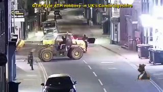 Ограбление банкомата в Великобритании с использованием погрузчика стало вирусным
