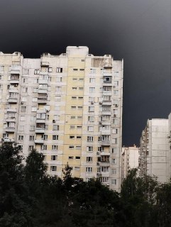 Атака БПЛА привела к появлению густого дыма в Москве и Люберцах