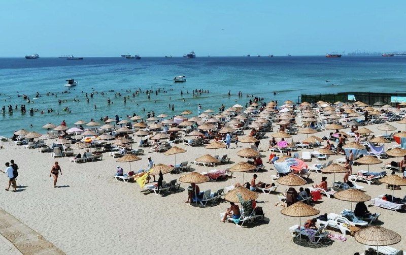 Масштабный сбой в сервисах туроператора FUN&SUN оставил туристов без документов