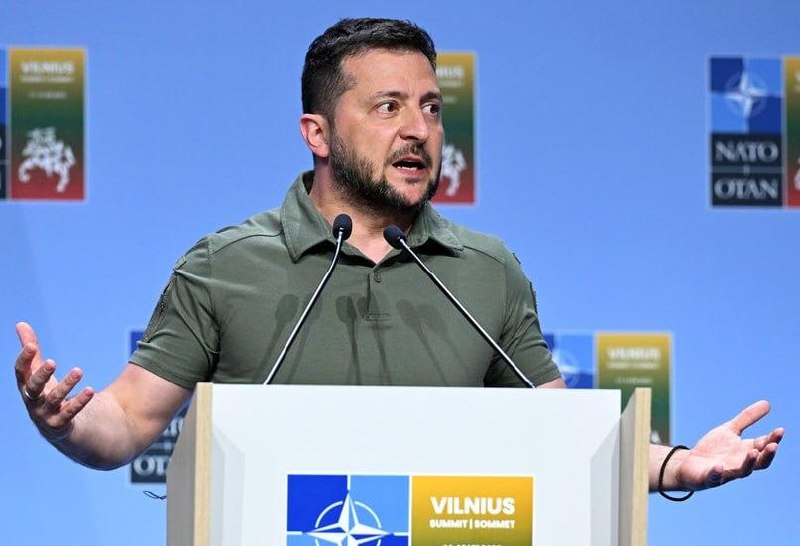 Вице-спикер Словакии призвал не продолжать работу с Зеленским из-за прославления бандеровцев