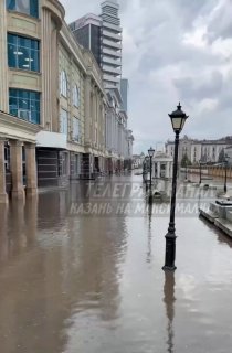 Мощный ливень затопил улицы Казани