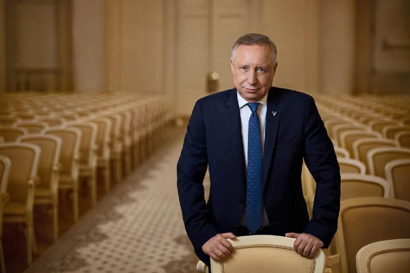Губернатор Санкт-Петербурга Александр Беглов дал интервью о развитии города и личном досуге