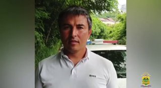 Полицейские спасли ребенка, проглотившего батарейку