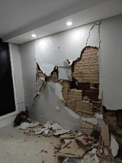 Дети сотрудников RT пострадали во время землетрясения в Каракасе