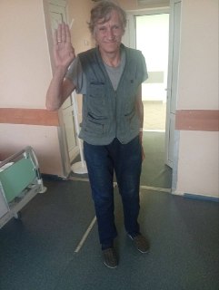 Волонтер Немцова моста Григорий Симаков выписан из больницы после инсульта