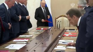 Путин провел совещание с Совбезом по вопросам развития Калининградской области