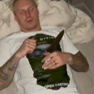 Анна Седокова обвинила бывшего мужа Яниса Тимму в домашнем насилии