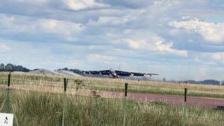 Бомбардировщики B-52 покинули Великобританию после размещения для ударов по Ирану