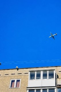 В Мурманске ограничили мобильный интернет на фоне сообщений о полетах авиации и пожаре у нефтебазы