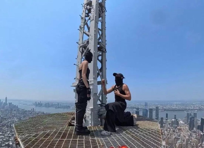 Российским руферам грозит до 20 лет тюрьмы в США за восхождение на Empire State Building