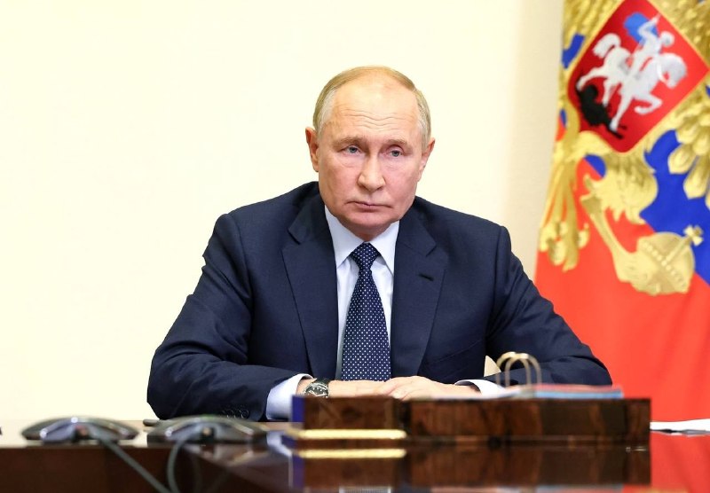 Путин проведет совещание с правительством по вопросам транспорта и топлива