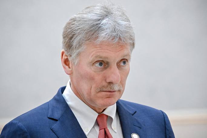 Песков заявил о необходимости дополнительных мер России из-за милитаризации Европы