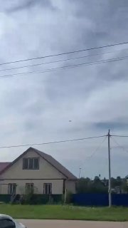Украинский Ан-196 и российский Су-57 пролетели в небе над территорией России