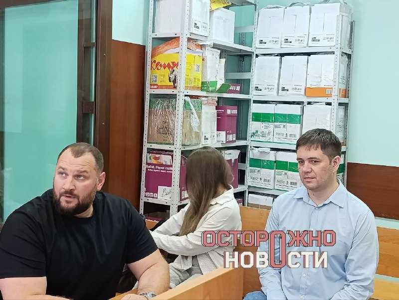 Суд начал рассматривать дело экс-главреда BAZA Глеба Трифонова и журналистки Татьяны Лукьяновой