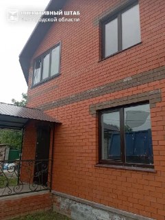 Глава администрации и водитель ранены в результате атаки БПЛА в Белгородской области