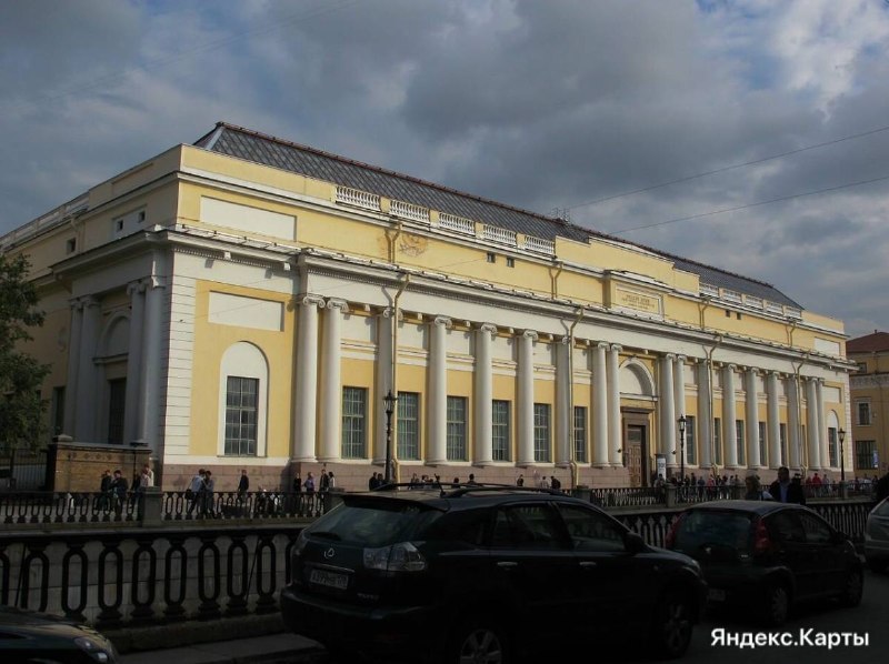 Русский музей отреставрирует фасады Корпуса Бенуа и Строгановского дворца