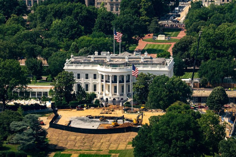 Трамп лично участвует в переговорах по реконструкции Белого дома