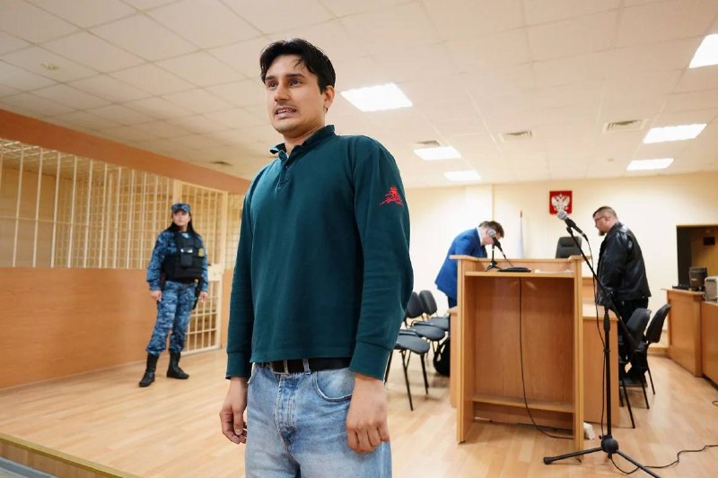 Лидера фракции КПРФ в Заксобрании Ленобласти арестовали за ссылку на Instagram