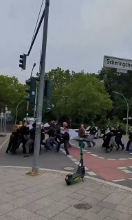 В Берлине разогнали митинг против милитаризации Германии
