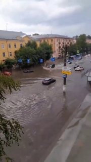 Ураган в Твери и ливни в Москве: предупреждение МЧС