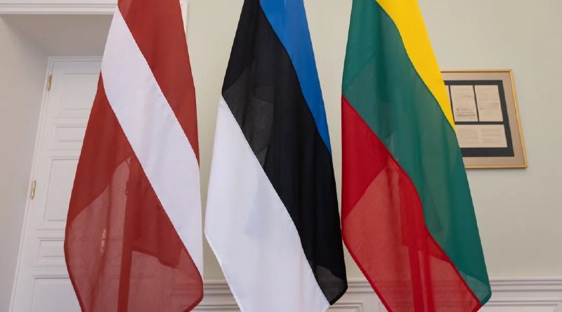 Страны Балтии отрицают предоставление неба Украине для атак по России