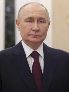 Путин заявил о создании защищенной системы снабжения Крыма топливом