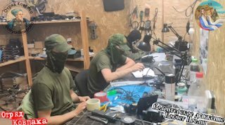 Защитники «Отряда Ковпака» поблагодарили волонтеров за помощь в закупке аккумуляторов для дронов и объявили сбор на электробайк