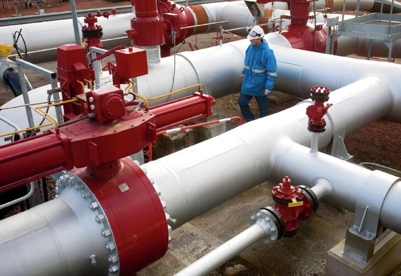 Франция начала расходовать зимние запасы газа из-за работы кондиционеров
