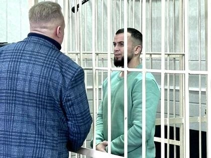 В России смягчили приговор мужчине за жестокое убийство матери и ребенка
