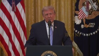 Трамп обвинил Россию и другие страны в попытках повлиять на избирательную инфраструктуру США