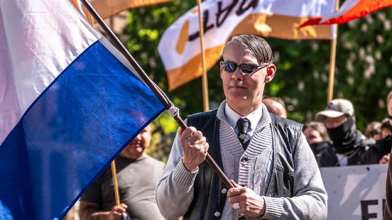 В Германии будут судить мужчину за прославление Адольфа Гитлера