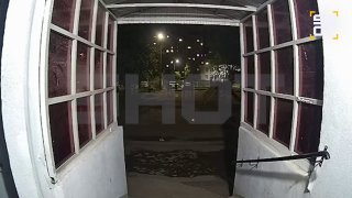 В Уфе мужчина упал с третьего этажа, но продолжил путь без травм