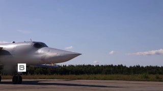Российские Ту-22 совершили полет над Балтийским морем в сопровождении истребителей
