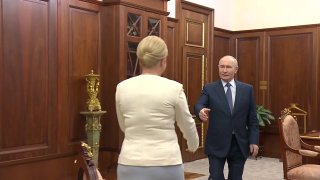 Глава Еврейской автономной области Костюк обсудила с Путиным развитие региона и предложила новые меры поддержки семей погибших бойцов СВО