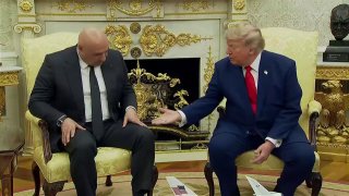 Ироничная имитация встречи Трампа с президентом Ливана