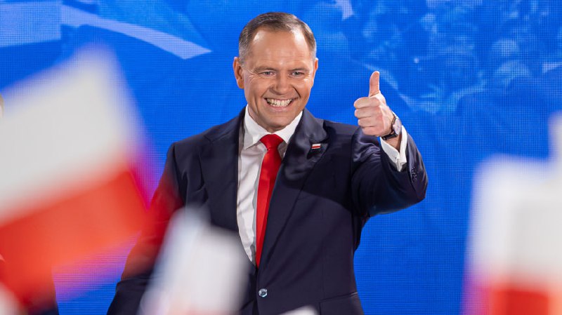 Польша требует благодарности от Украины за поддержку