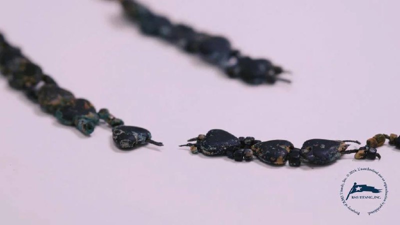 Редкое ожерелье с "Титаника" впервые выставлено на всеобщее обозрение