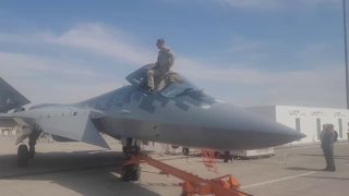 В Дубае представили российскую военную технику