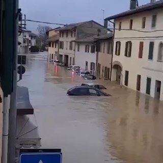 Сильные ливни в северной Италии: пропали без вести, эвакуированы жители